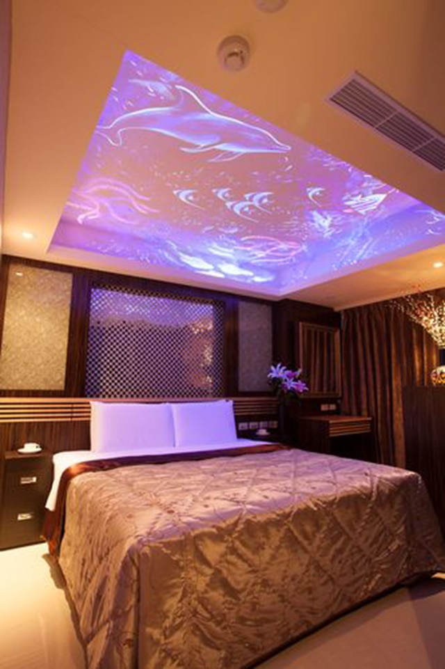 ガイド ホテル 台北 シンイー (承攜行旅信義館)