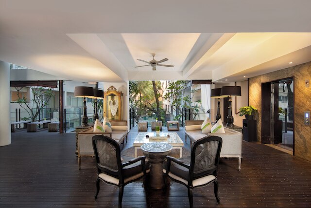 ジ・アクマニレギャン