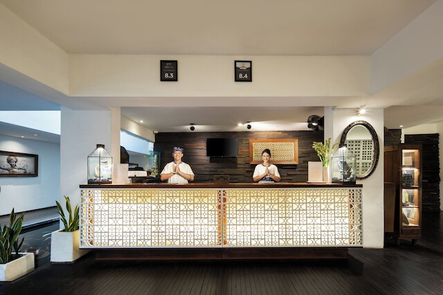 ジ・アクマニレギャン