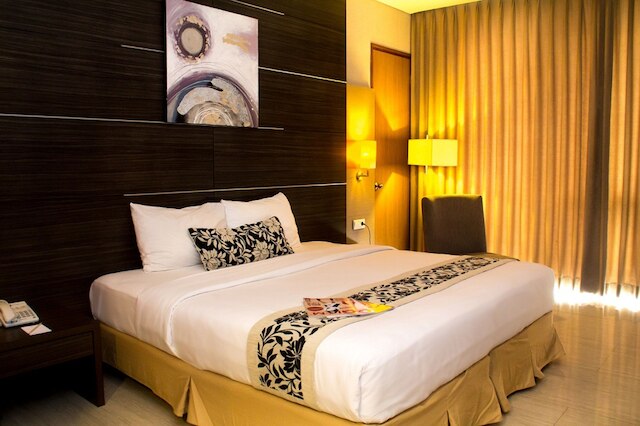 ヴェローナ パレス ホテル バンドン