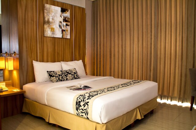 ヴェローナ パレス ホテル バンドン