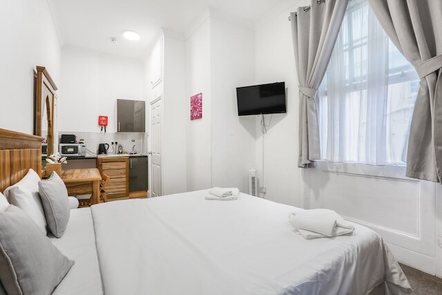 ベイルーム・ハイドパークアパート