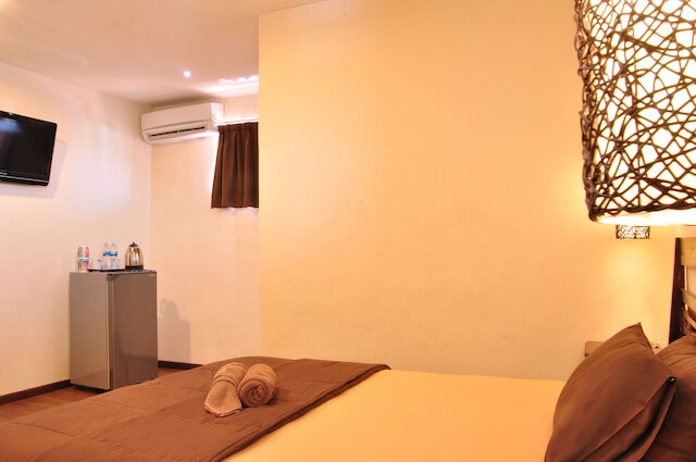 ベモ コーナー ゲスト ハウス