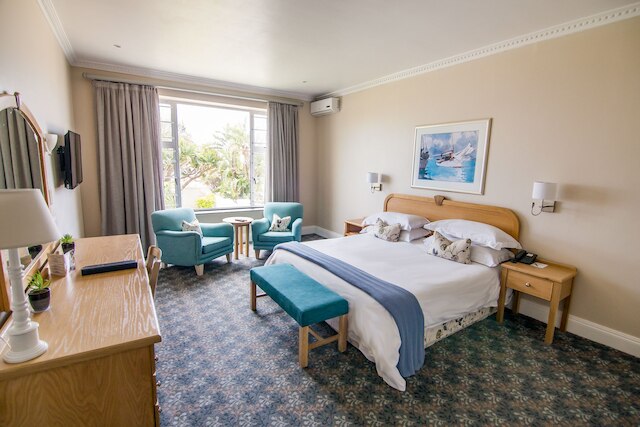 ザ ビーチ ホテル