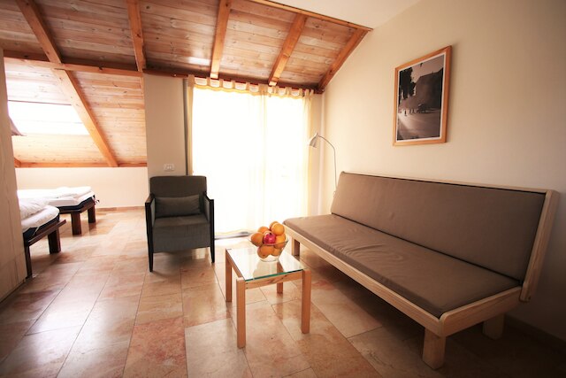 ザ マーケット コートヤード - エルサレム スイーツ