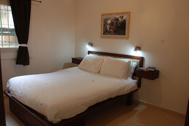 ザ マーケット コートヤード - エルサレム スイーツ