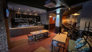 QUO ミラノ - ホステル