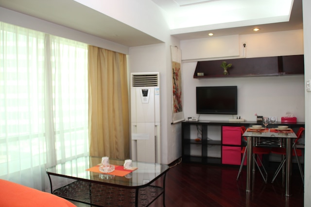 ワールド ユニオン サービス アパートメント コスモ