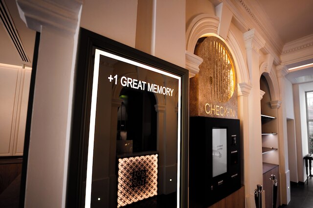 フォーティプラスワン オテル