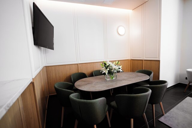 フォーティプラスワン オテル