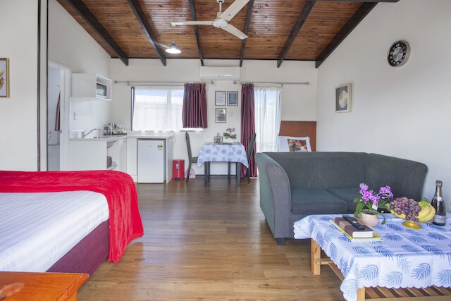 グランジ ロッジ モーテル