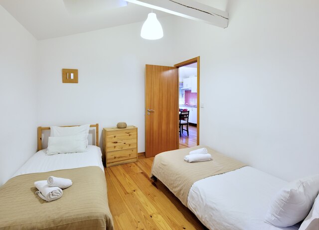 アパートホテル オポルト エントレパレデス