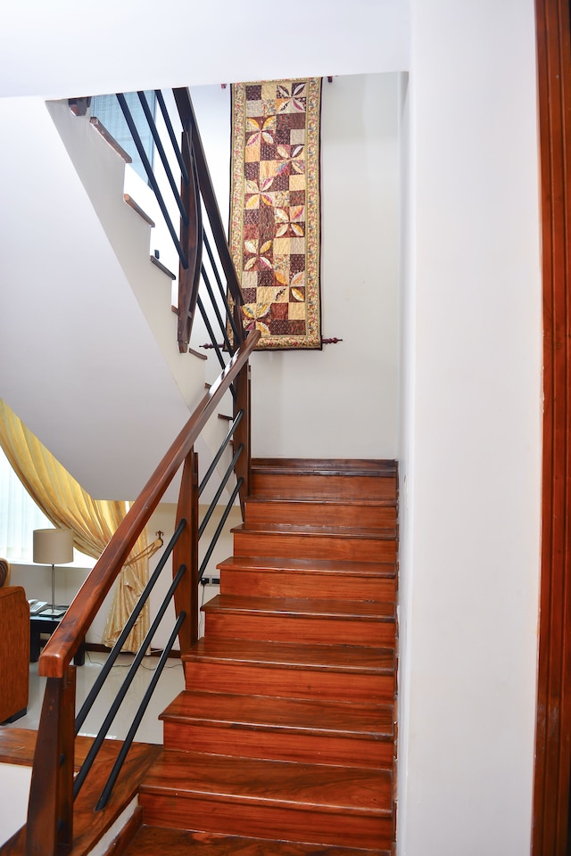 ユニーク タワーズ ラグジュアリー ブティック スイーツ