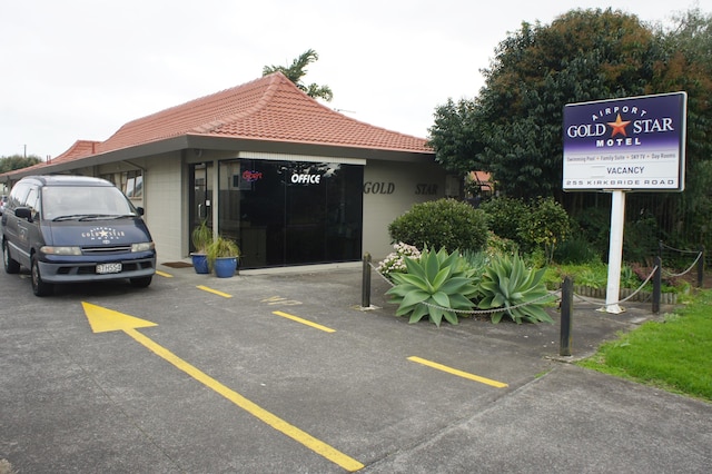 エアポート ゴールド スター モーテル