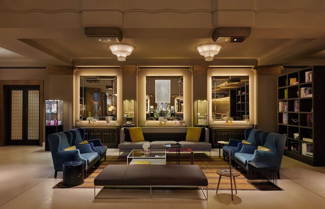 ホテル カフェ ロイヤル ロンドン