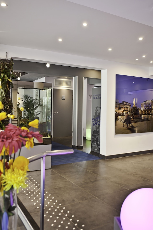 プリヴィレッジ オテル & ユーロシエル センター コメディ