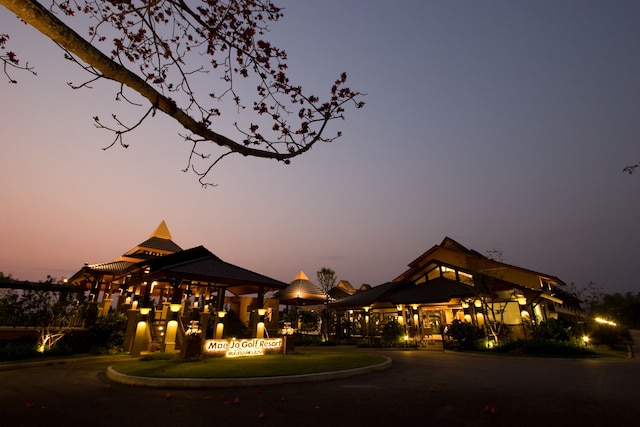 メイ ジョー ゴルフ クラブ & リゾート