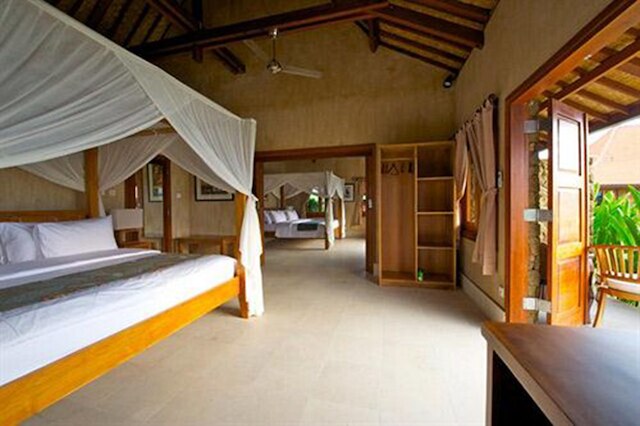 スリー モンキーズ ヴィラズ