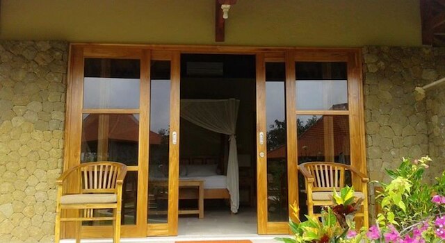 スリー モンキーズ ヴィラズ