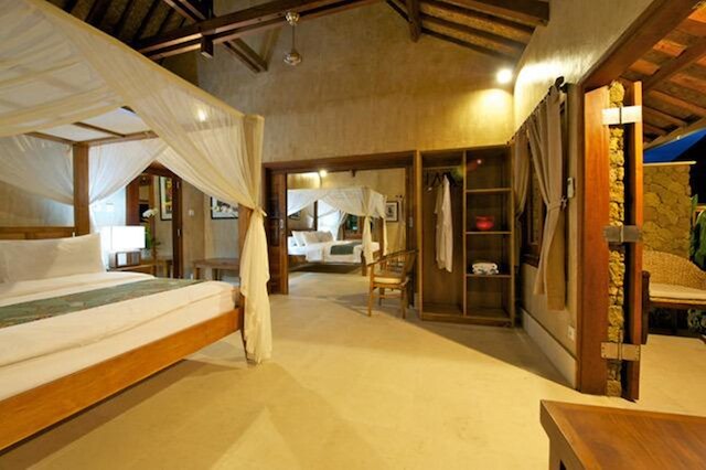 スリー モンキーズ ヴィラズ