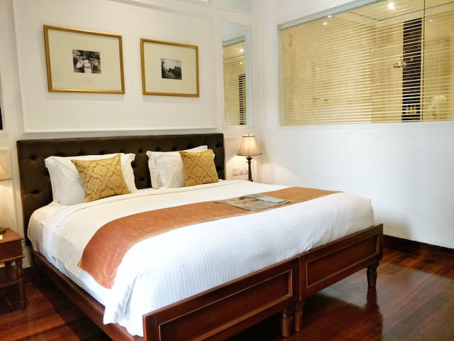 ザ・コロニーホテル