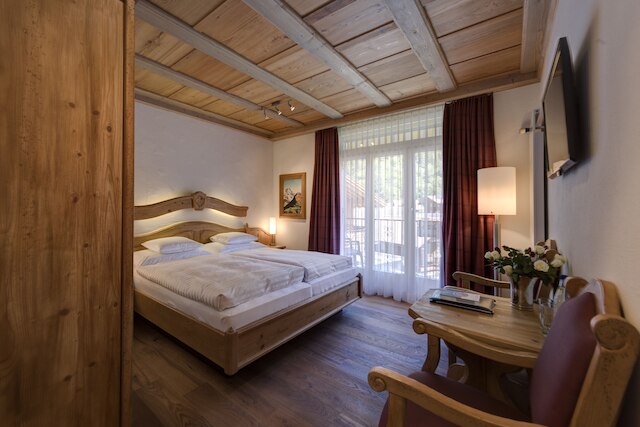 ホテル シェーネッグ ヴェンゲン