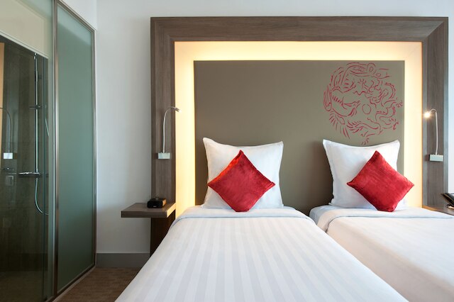 ノボテル ジャカルタ ガジャ マダ