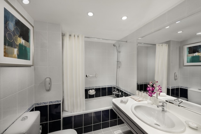 サボイ セントラル ホテル アパートメンツ