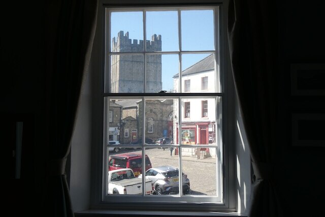 ザ キャッスル タバーン