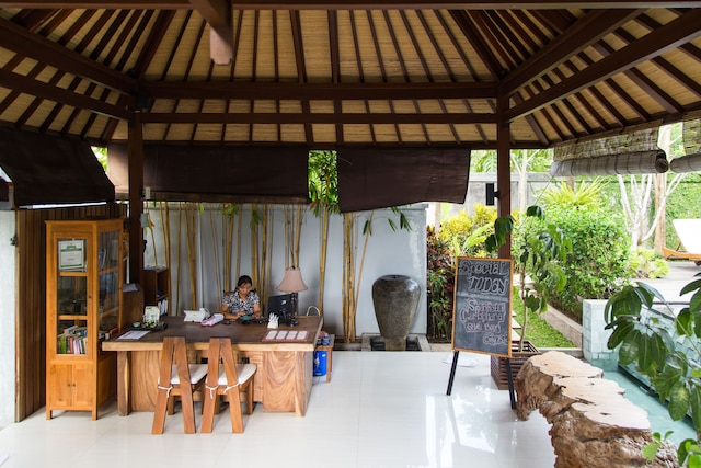 ザ アスタリ ヴィラ & レジデンス