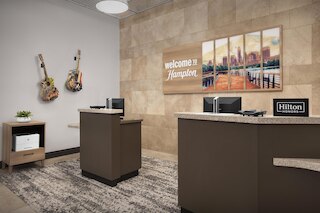 ハンプトン イン & スイーツ オースティン @ ザ ユニバーシティ / キャピトル