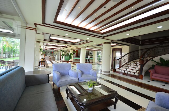 ホテル セントロ プエルト プリンセサ ニア エアポート