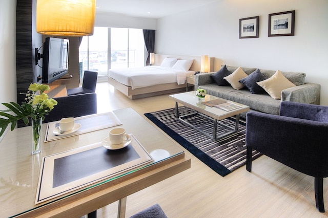 クラシック カメオ ホテル & サービスド アパートメンツ アユタヤ