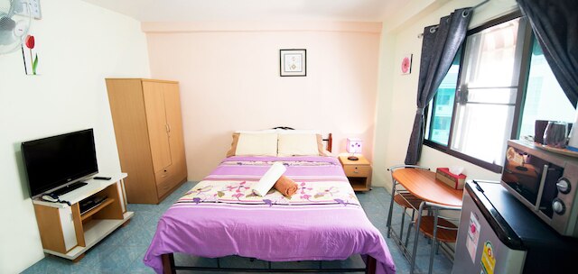 パタヤ ホリデイ ロッジ