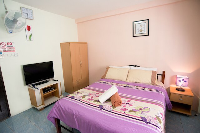 パタヤ ホリデイ ロッジ