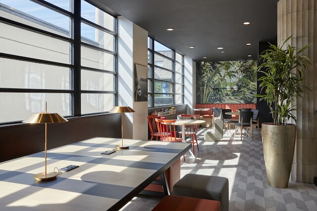 アパートホテル アダージョ リバプール シティ センター