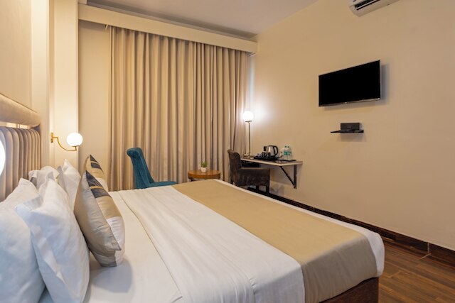 ザ グランド オリオン グレーター カイラッシュ