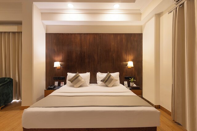 ザ グランド オリオン グレーター カイラッシュ