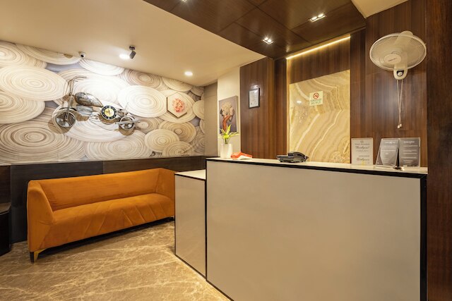 ザ グランド オリオン グレーター カイラッシュ