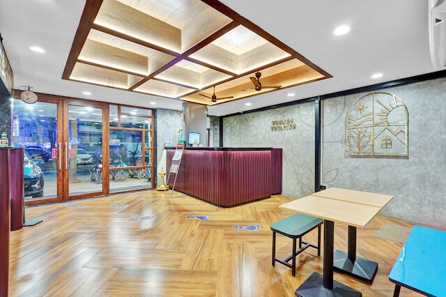 シーズン 4 レジデンシーズ - テイナンペット