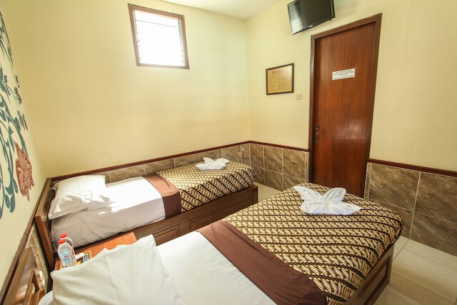 デルタ ホームステイ