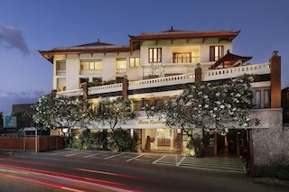 サラ レジデンス、ナクラ