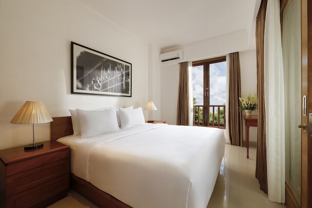 サラ レジデンス、ナクラ