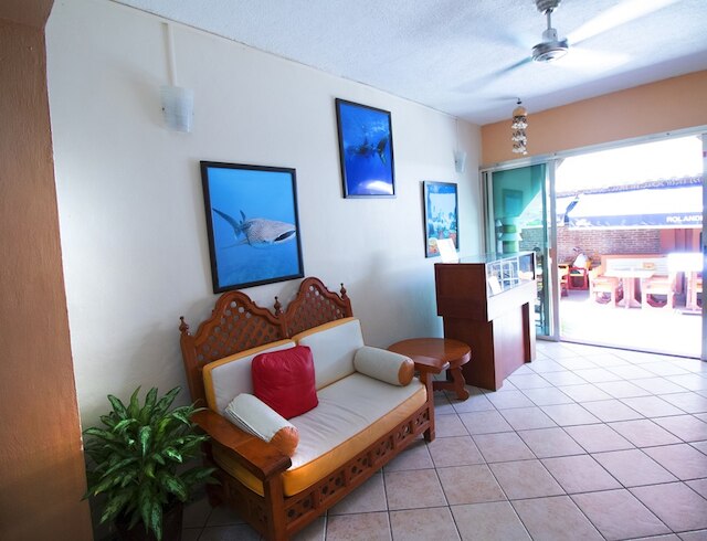 ホテル & レストラン ブカネロス イスラムヘーレス