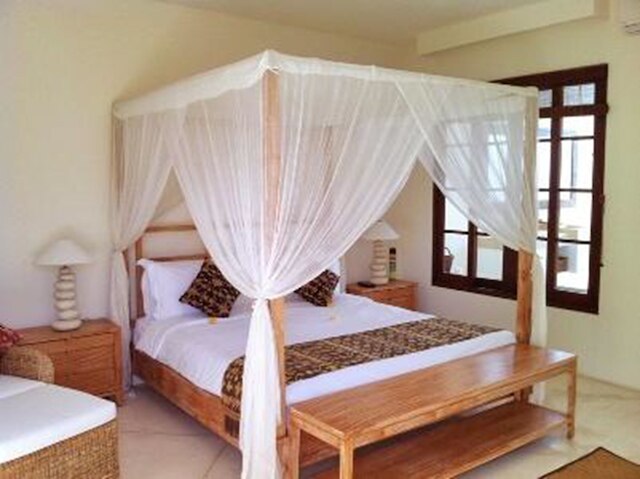 ヴィラ サハジャ