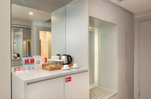 ラマダ プラザ バイ ウィンダム イスタンブール アタコイ