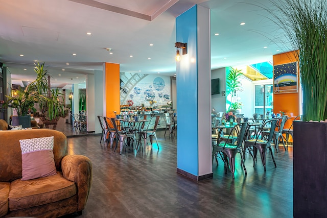 オテル アルファ パリ エッフェル バイ パトリック ハイアット