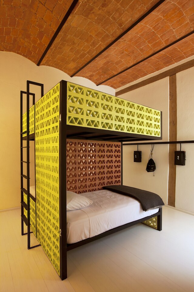 ダウンタウン ベッズ - ホステル