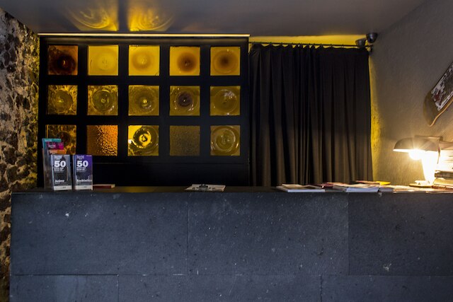 ダウンタウン ベッズ - ホステル