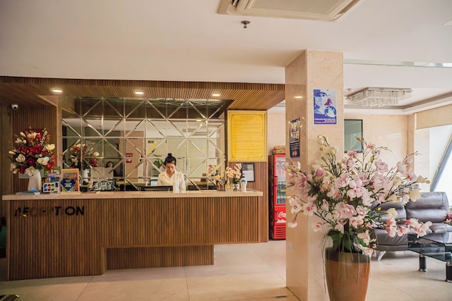 ゴールド セントラル ホテル by ハヴィランド